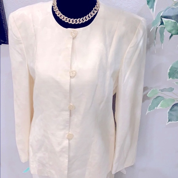 Nordstrom Jones NY ivory skirt suit set - Picture 3 of 6